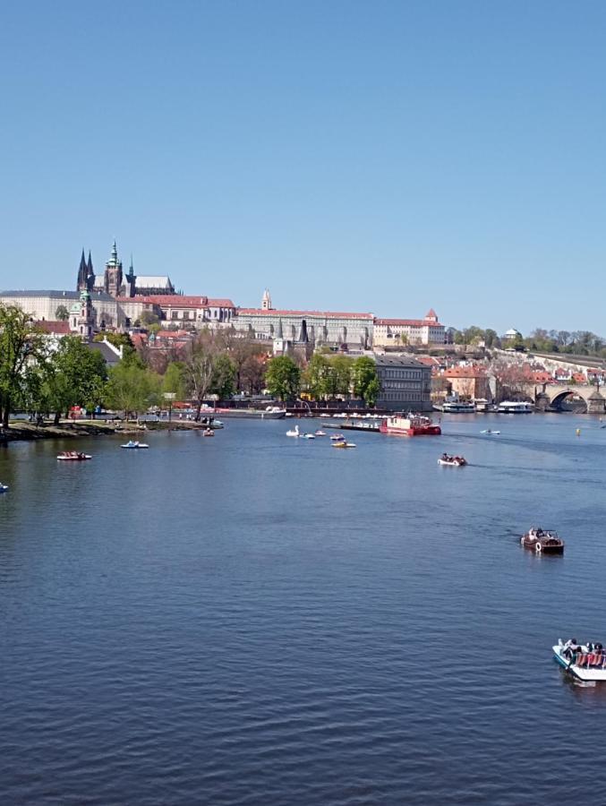 Designed Apartment Next To Vaclav Square With Terrace And Private Garage Prag Exterior foto